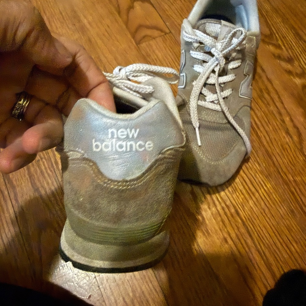 New Balance Kids Sneakers in Gray and White - Picture 4 of 11